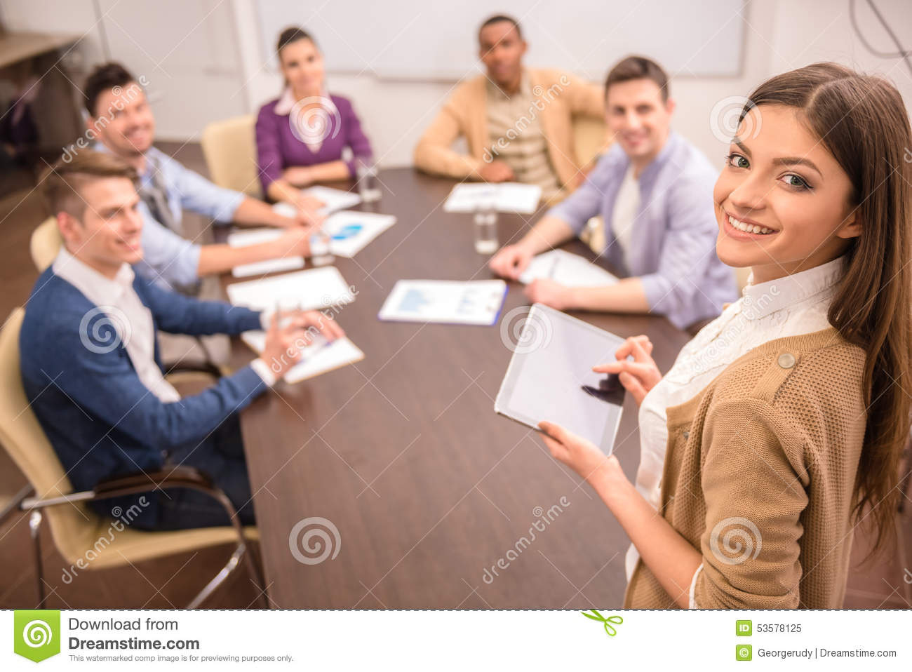 奶浆菌多少钱一斤?有什么功效作用?奶浆菌上市时间及产地价格【星空真人集团官网】(图2) 星空真人集团官网